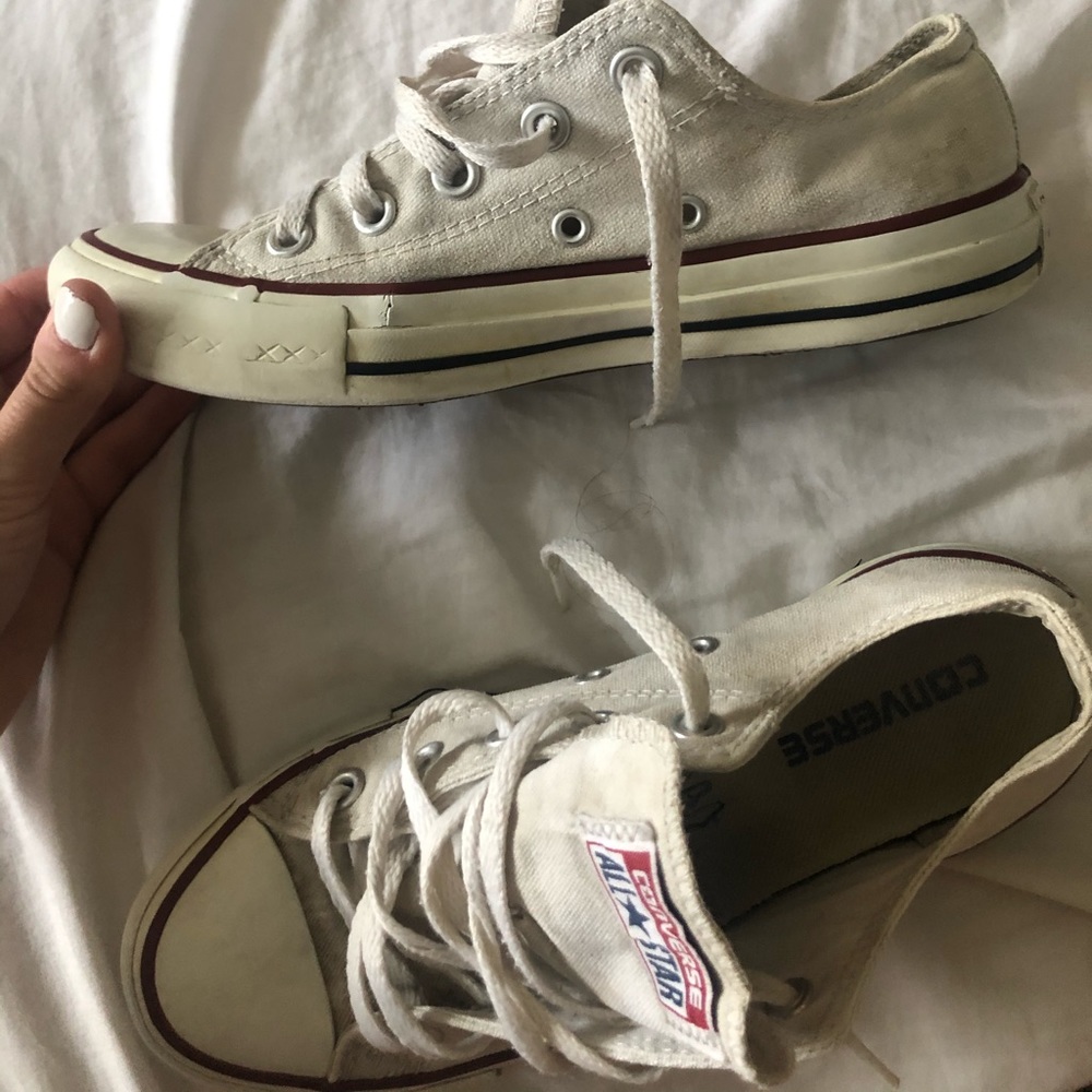White converse